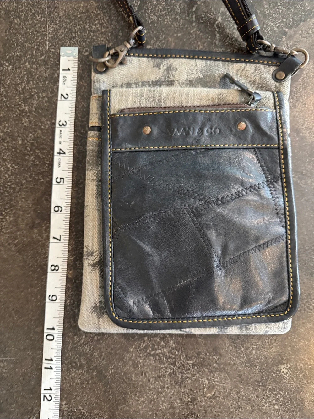 Men's Leather Patchwork Crossbody Pouch - Black and Gray